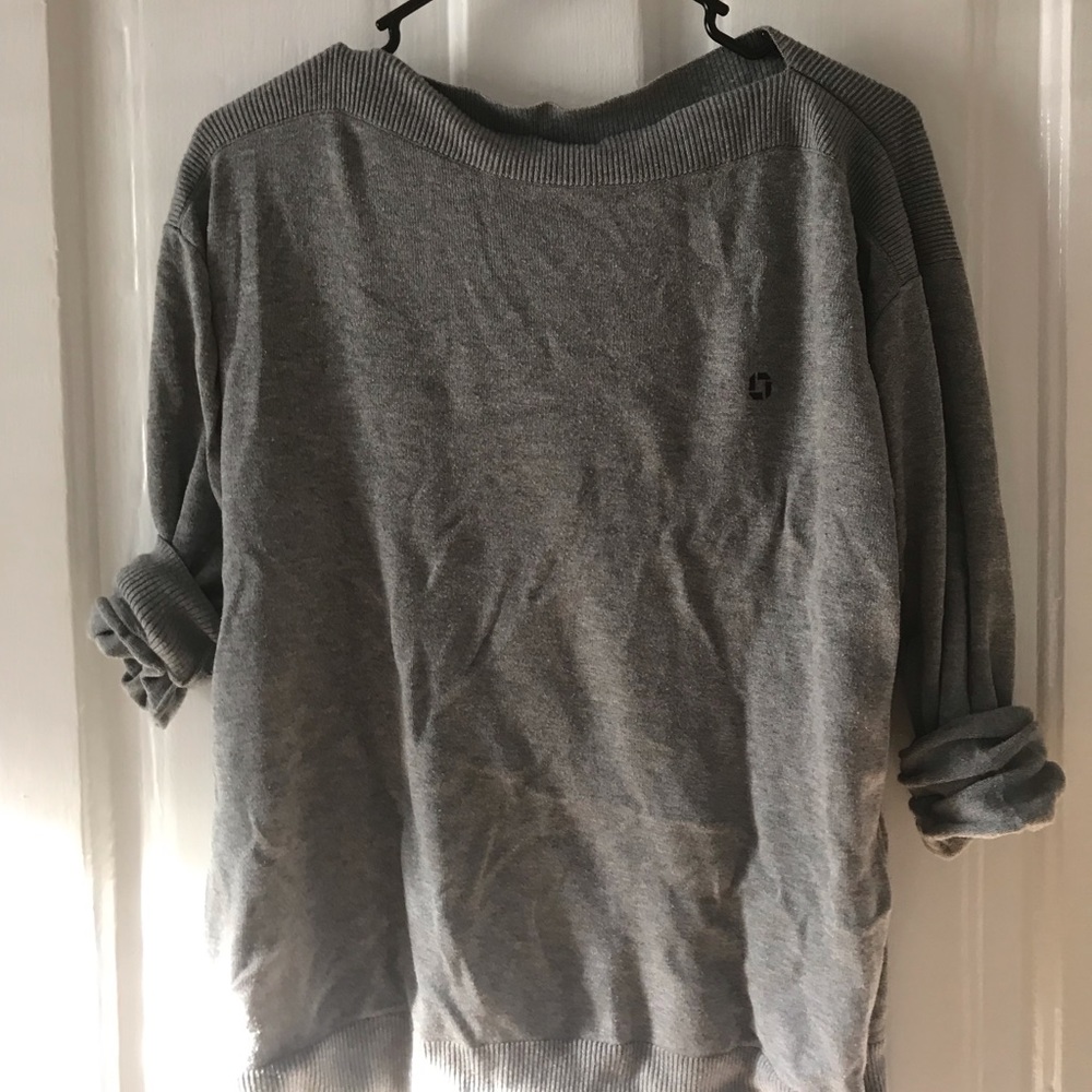Chase JPMorgan gray sweater